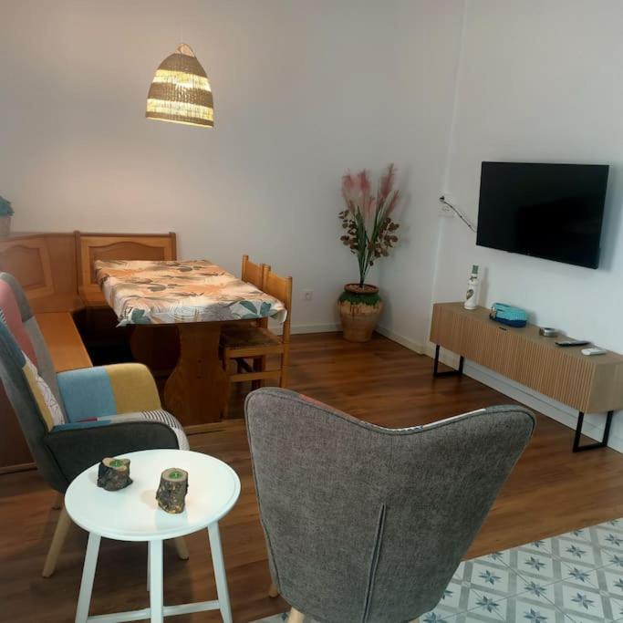 Roc De La Mel Apartment Caserras ภายนอก รูปภาพ